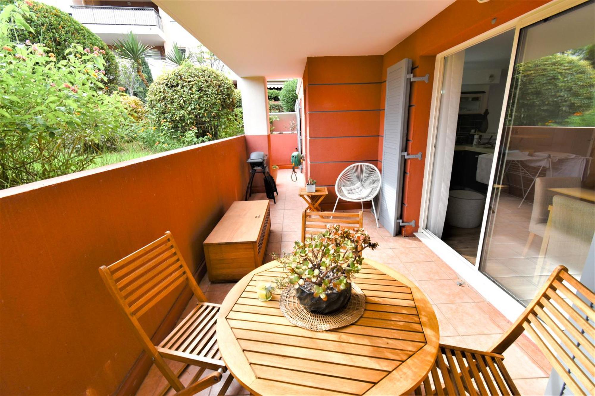 Le Cap Soleil -Standing - Piscine Collective Et Parking Prive Apartment Roquebrune-Cap-Martin Bagian luar foto