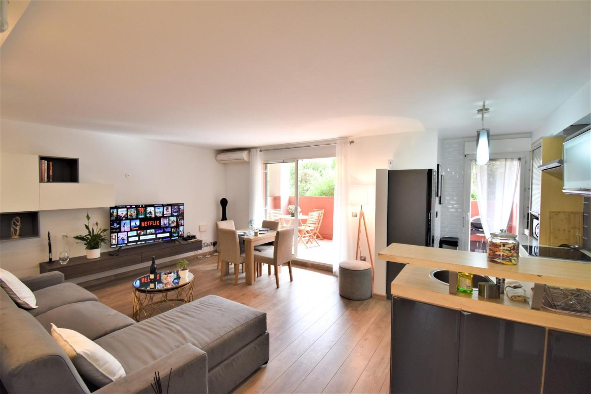 Le Cap Soleil -Standing - Piscine Collective Et Parking Prive Apartment Roquebrune-Cap-Martin Bagian luar foto